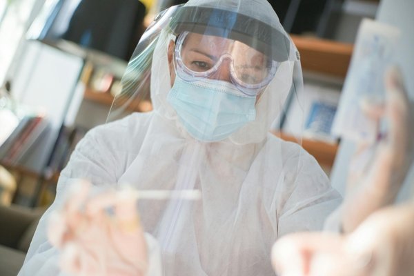 Quels facteurs influencent actuellement les taux d'intérêt immobiliers ?